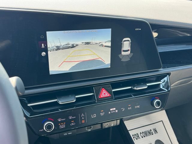 Certified 2026 Kia Niro EX FWD image 22