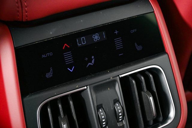 New 2025 Maserati Grecale GT AWD/4WD image 22