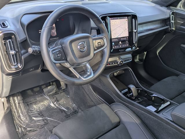 Certified 2023 Volvo C40 P8 Recharge Ultimate AWD/4WD image 12