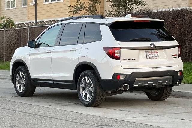 Used 2023 Honda Passport TrailSport image 6