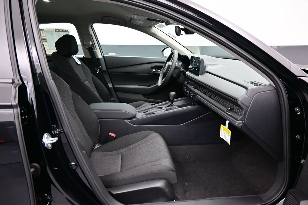 New 2026 Honda Accord LX image 32