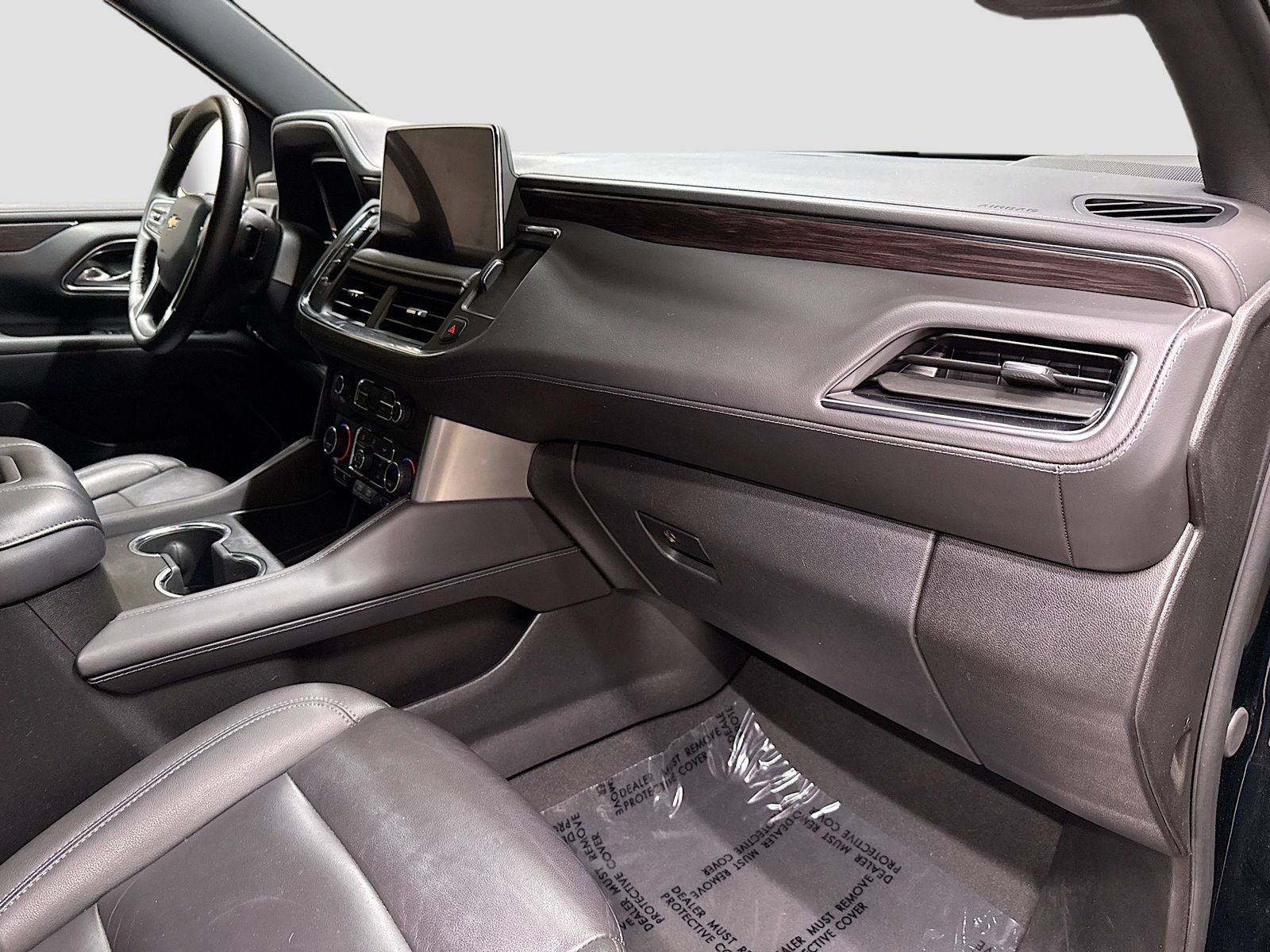 Used 2024 Chevrolet Tahoe LT AWD/4WD image 33