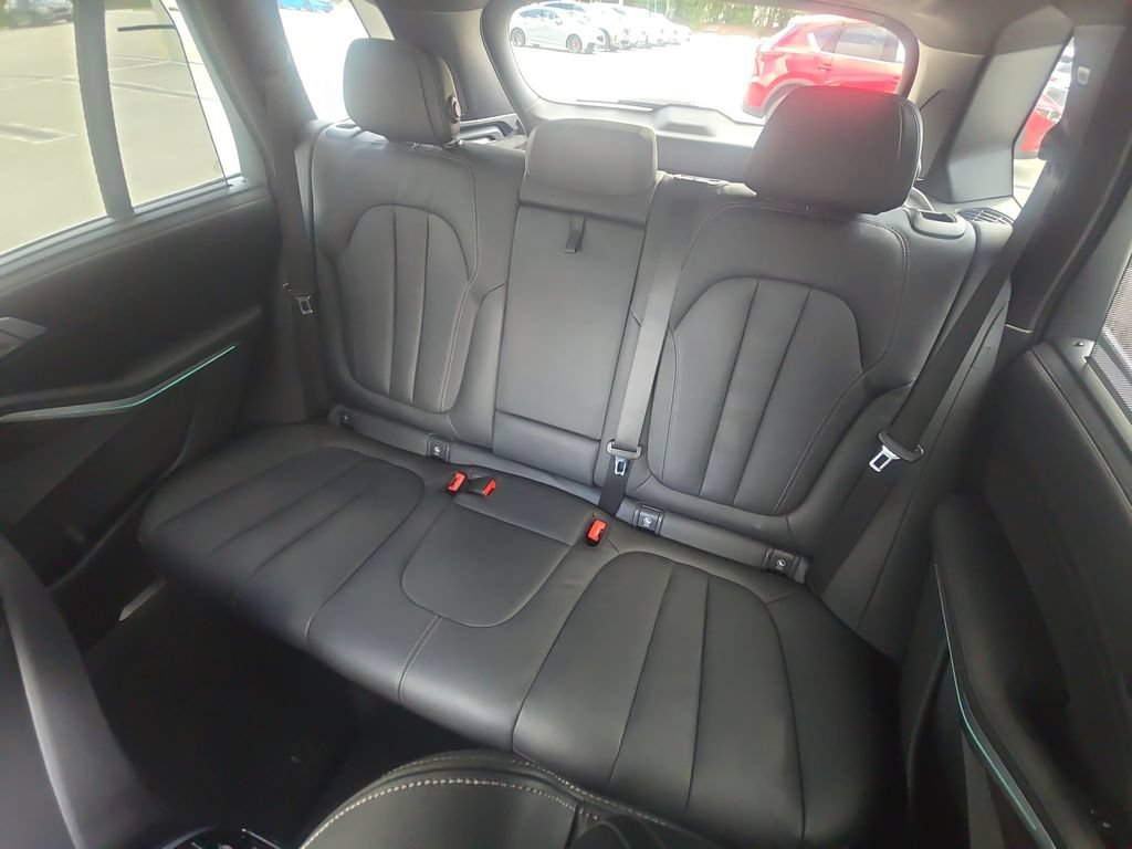 Used 2021 BMW X5 sDrive40i w/ Executive Package RWD image 37