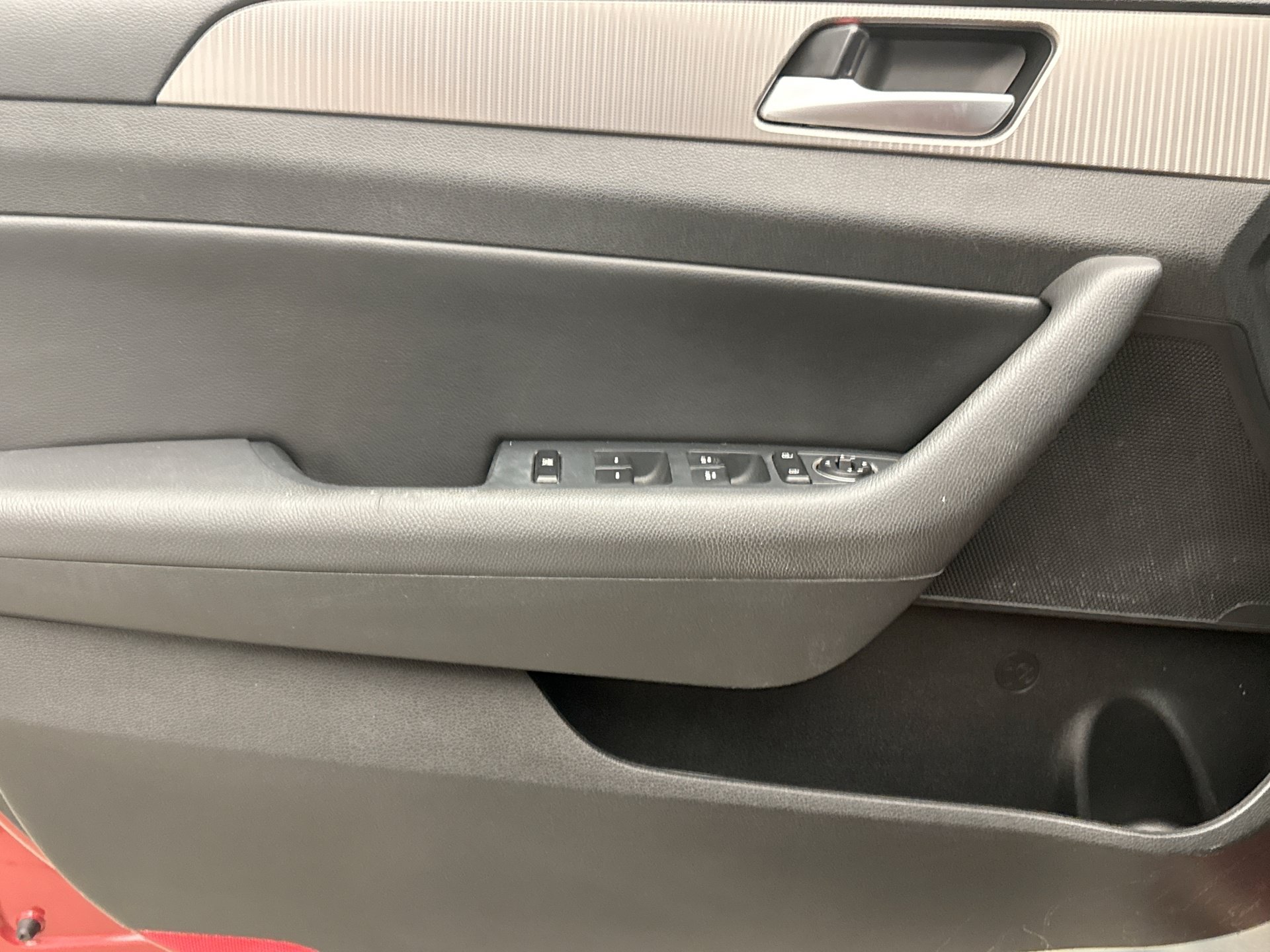 Used 2018 Hyundai Sonata Sport FWD image 9