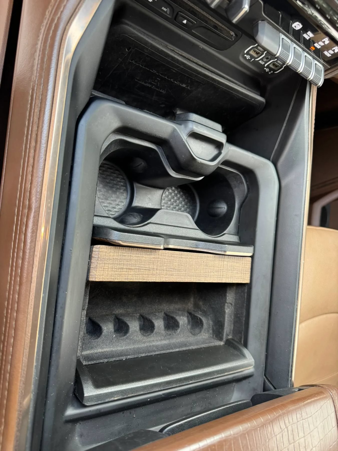 Used 2019 RAM 2500 Limited AWD/4WD image 46