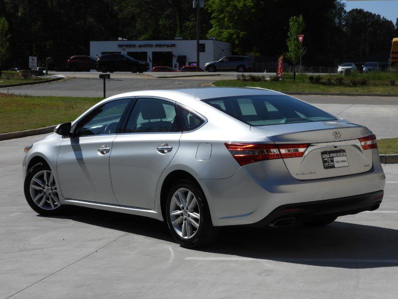 Used 2014 Toyota Avalon XLE FWD image 15