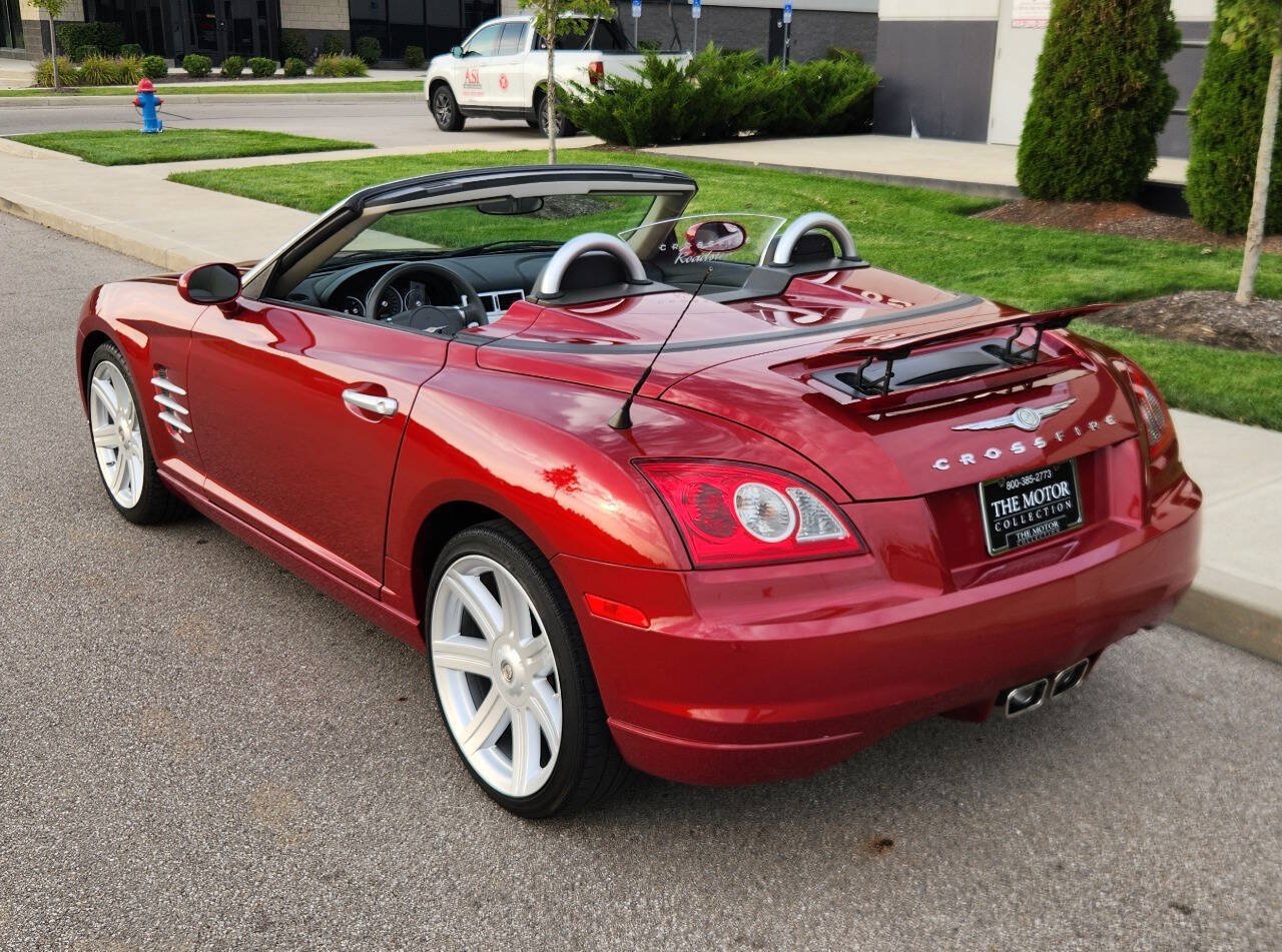 Used 2005 Chrysler Crossfire Limited RWD image 3
