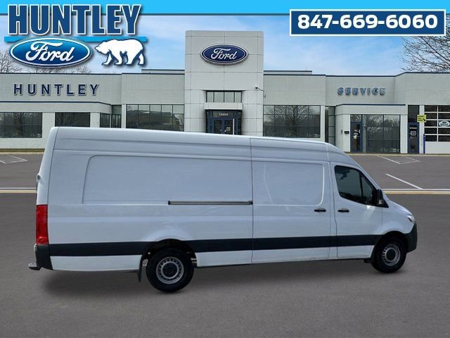 Used 2023 Mercedes-Benz Sprinter 2500 image 6