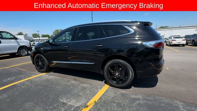 Used 2024 Buick Enclave Essence w/ Experience Buick Package FWD image 6