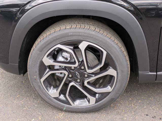 New 2026 Chevrolet Trax RS w/ Sunroof Package FWD image 33