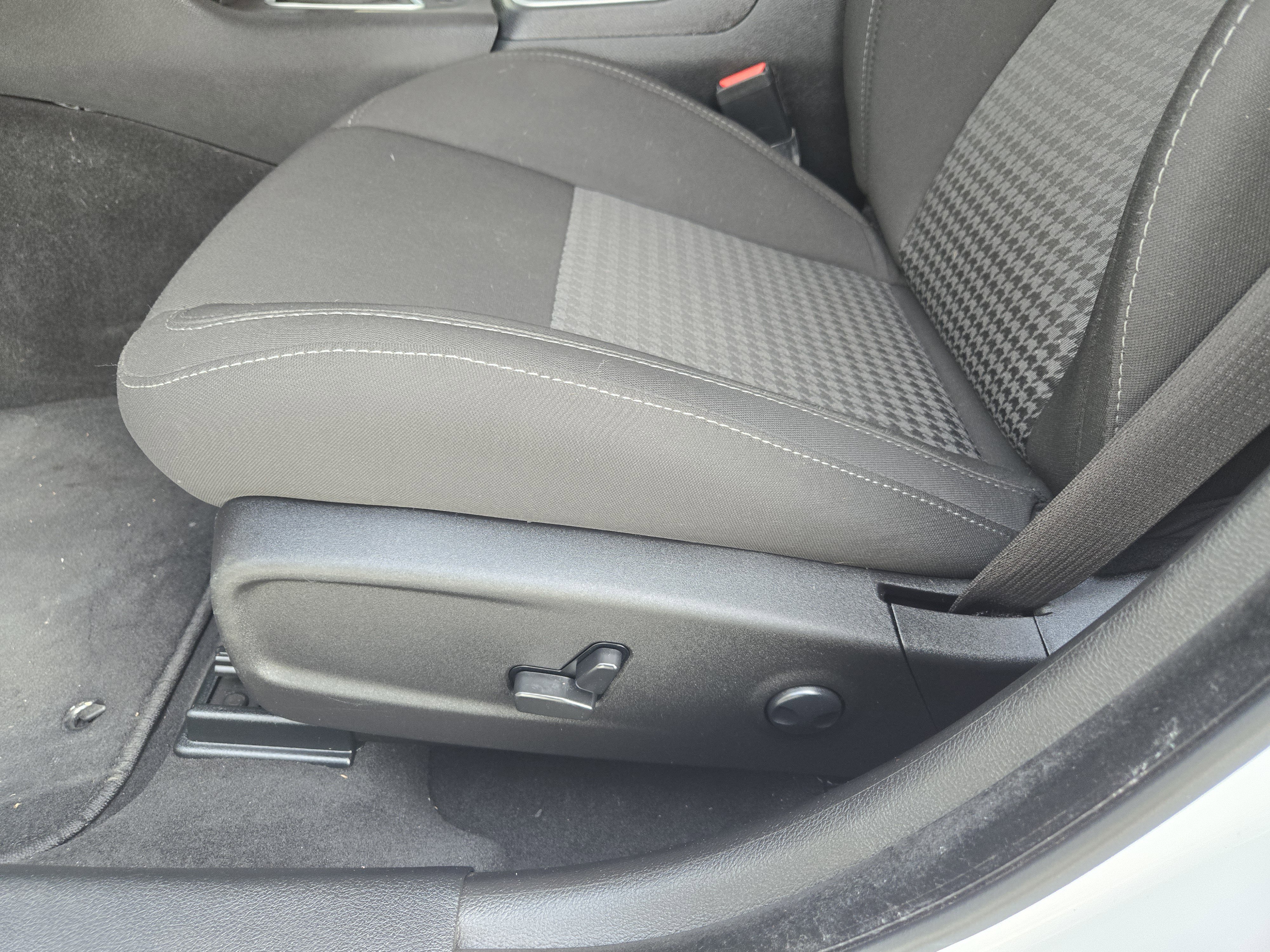 Used 2023 Dodge Charger GT image 26