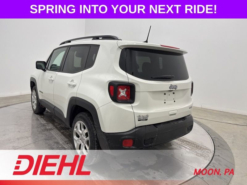 Used 2018 Jeep Renegade Latitude w/ Cold Weather Group AWD/4WD image 5