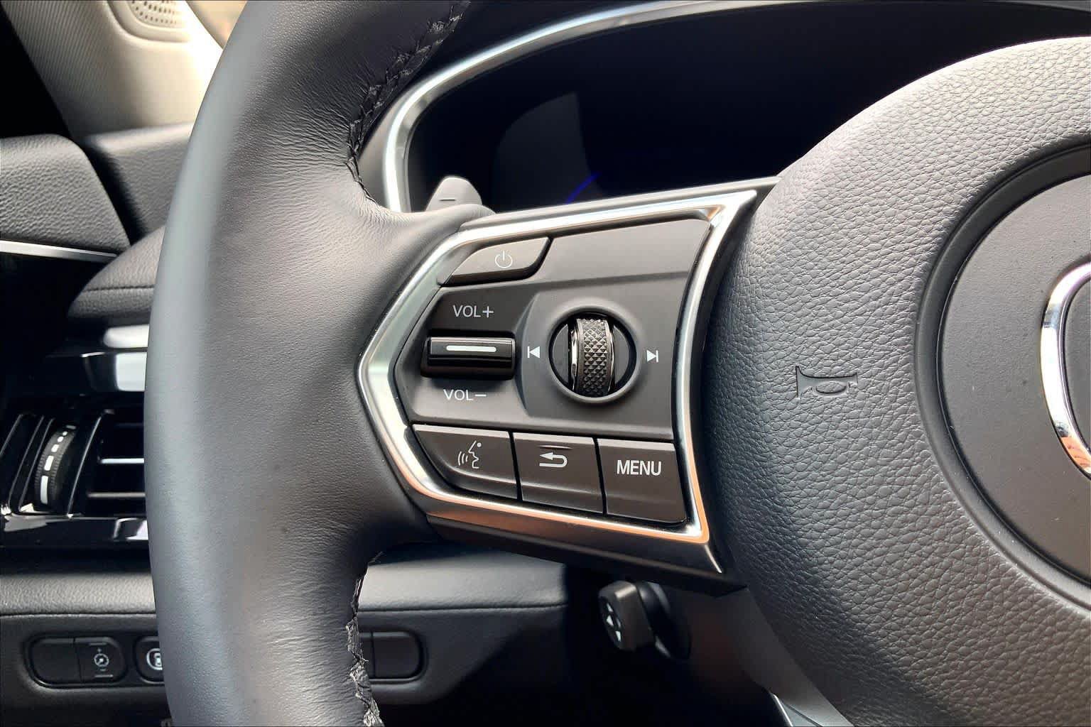 Used 2026 Acura MDX SH-AWD image 24