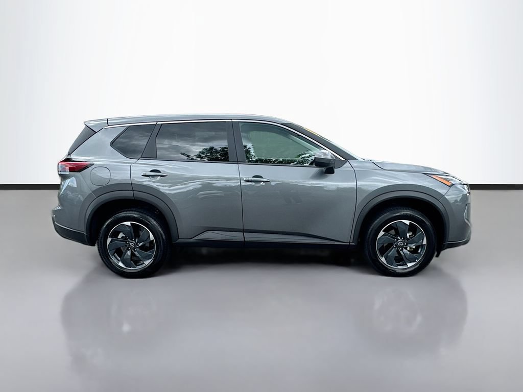 Certified 2025 Nissan Rogue SV AWD/4WD image 10