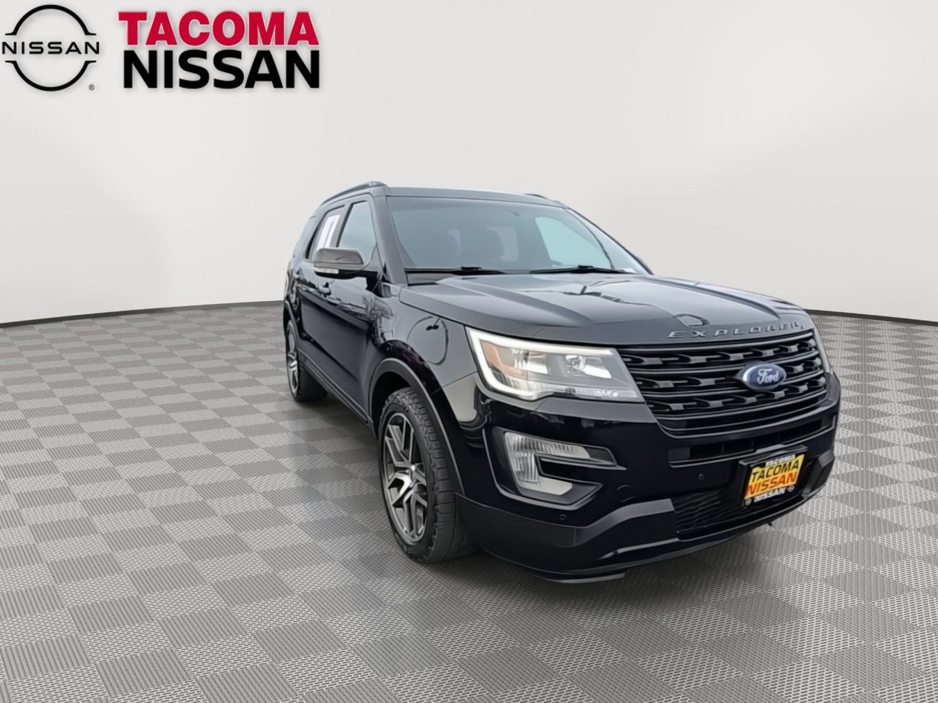 Used 2017 Ford Explorer Sport image 2