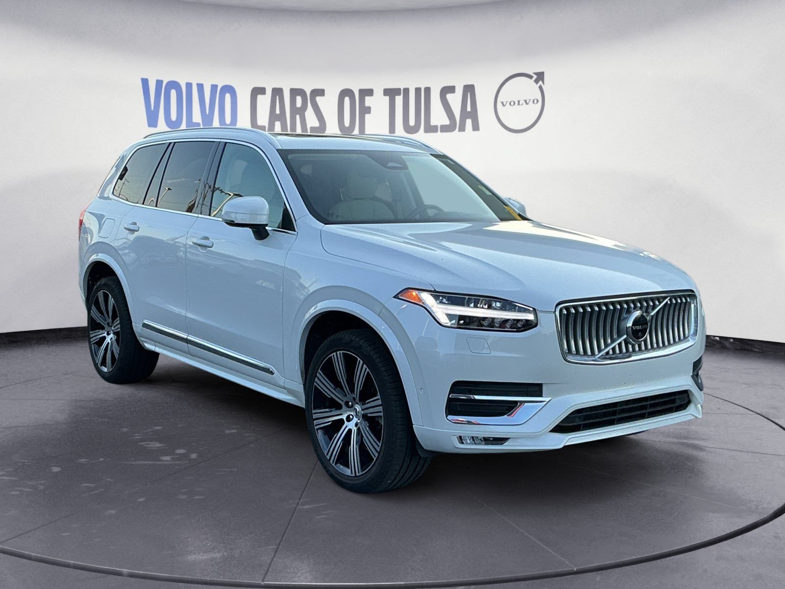 Used 2023 Volvo XC90 B6 Ultimate w/ Lounge Package AWD/4WD image 7