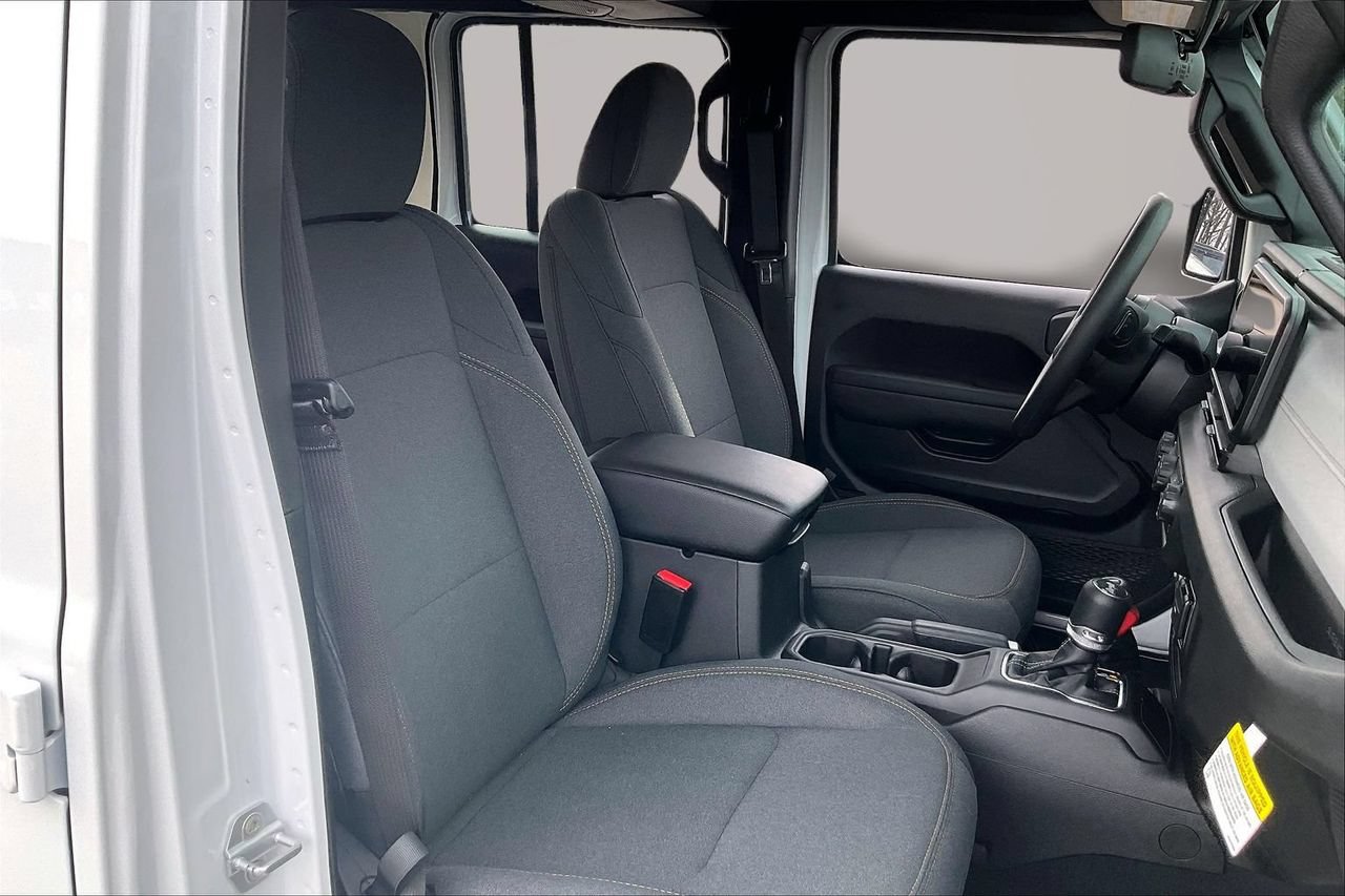 New 2026 Jeep Wrangler Unlimited Sport AWD/4WD image 19