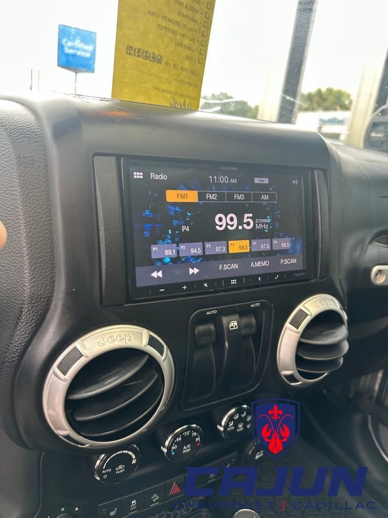 Used 2013 Jeep Wrangler Rubicon w/ PWR Convenience Group AWD/4WD image 21