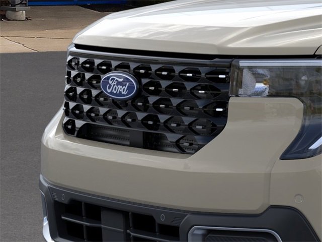 New 2025 Ford Maverick Lariat w/ 4K Tow Package image 18