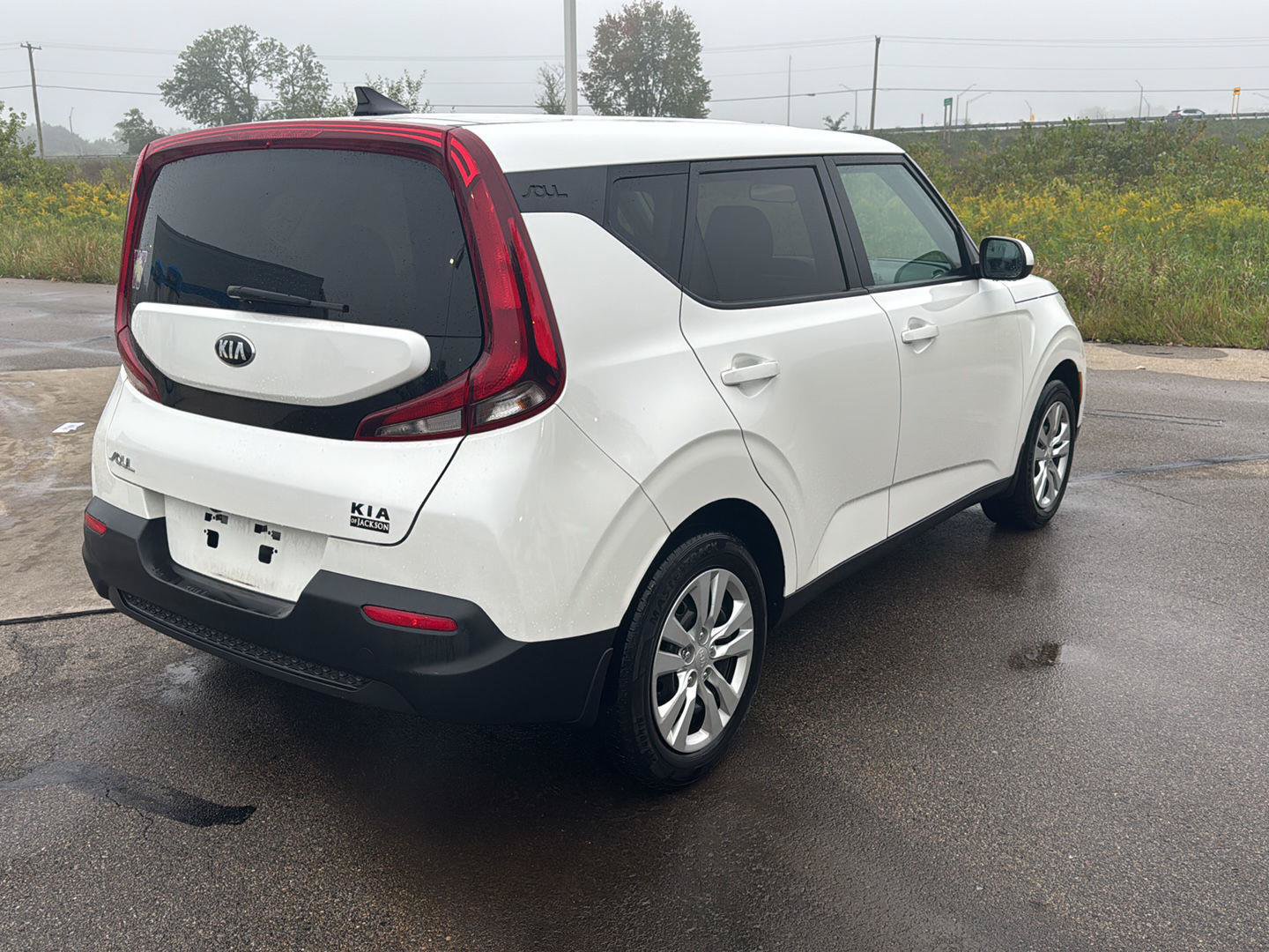 Used 2020 Kia Soul LX FWD image 5