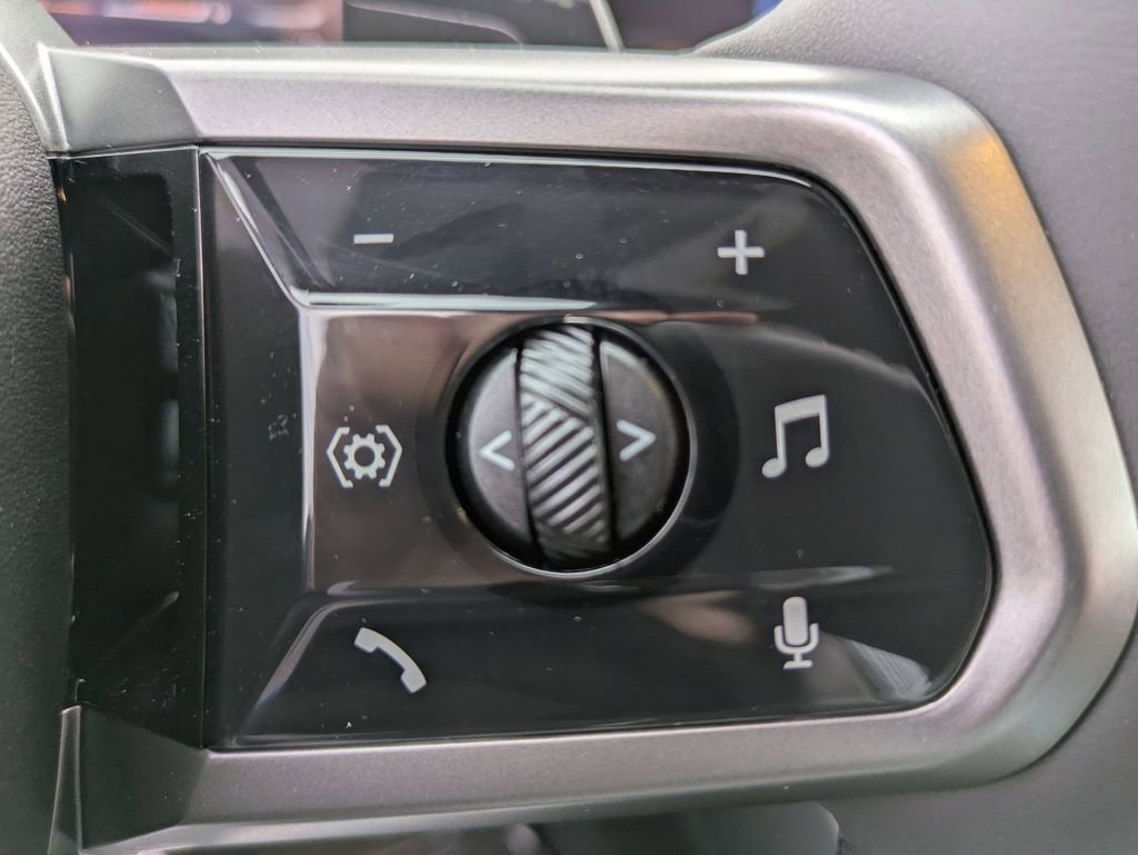 New 2026 BMW 530i xDrive w/ M Sport Package image 19