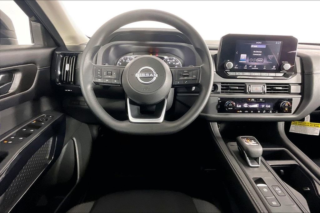 Certified 2025 Nissan Pathfinder S AWD/4WD image 6