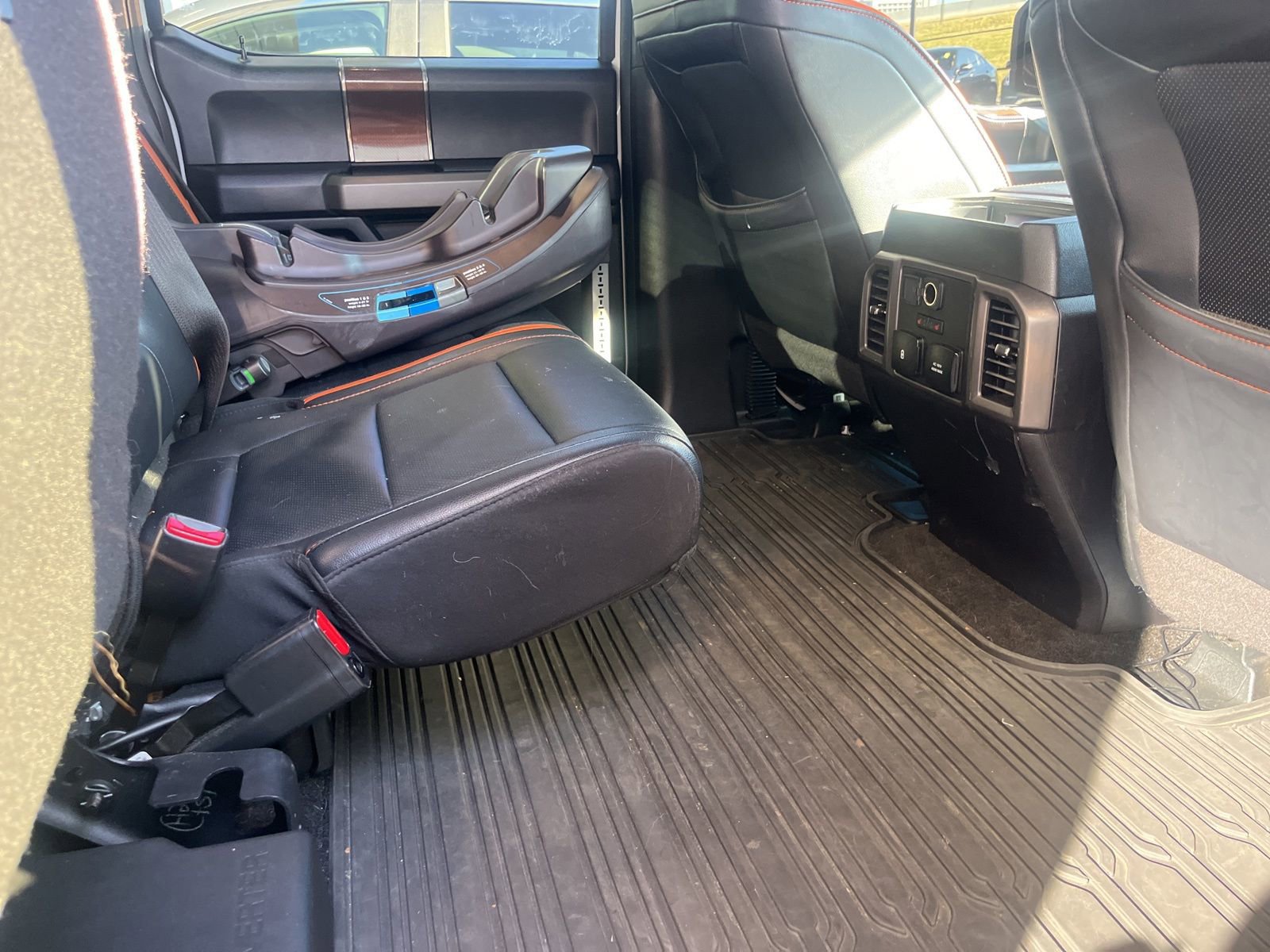 Used 2017 Ford F150 Raptor w/ Equipment Group 802A Luxury image 10