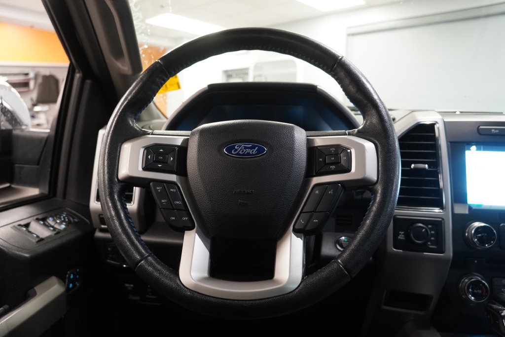 Used 2018 Ford F150 Lariat w/ Equipment Group 502A Luxury AWD/4WD image 18