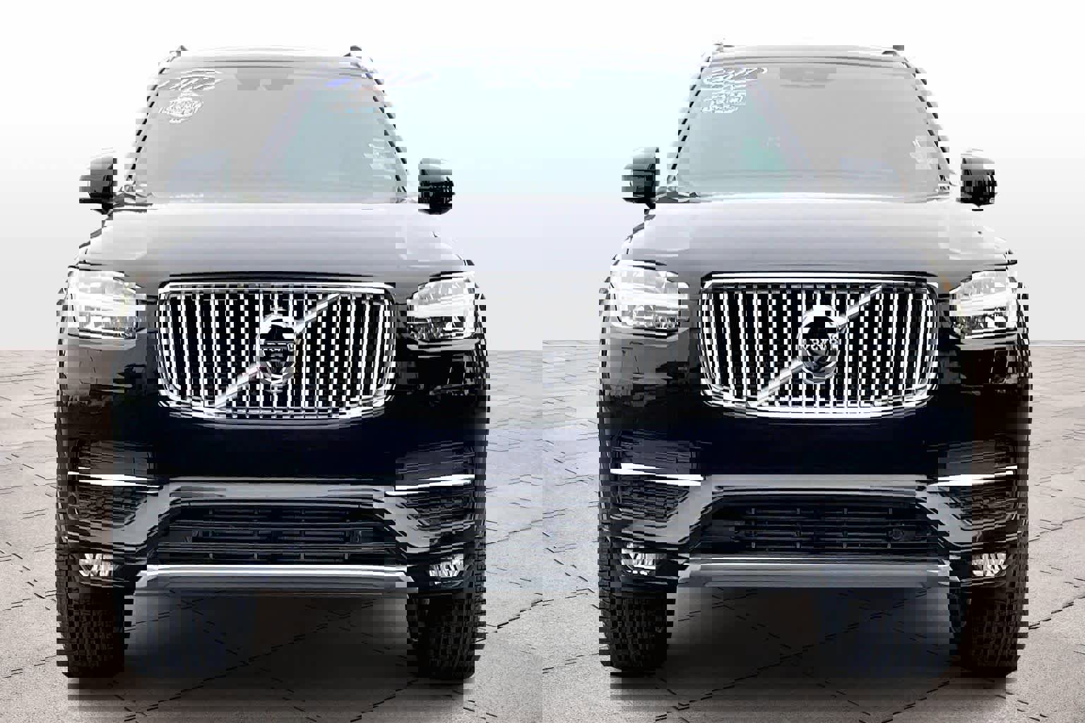 Used 2017 Volvo XC90 T6 Inscription w/ Vision Package image 3