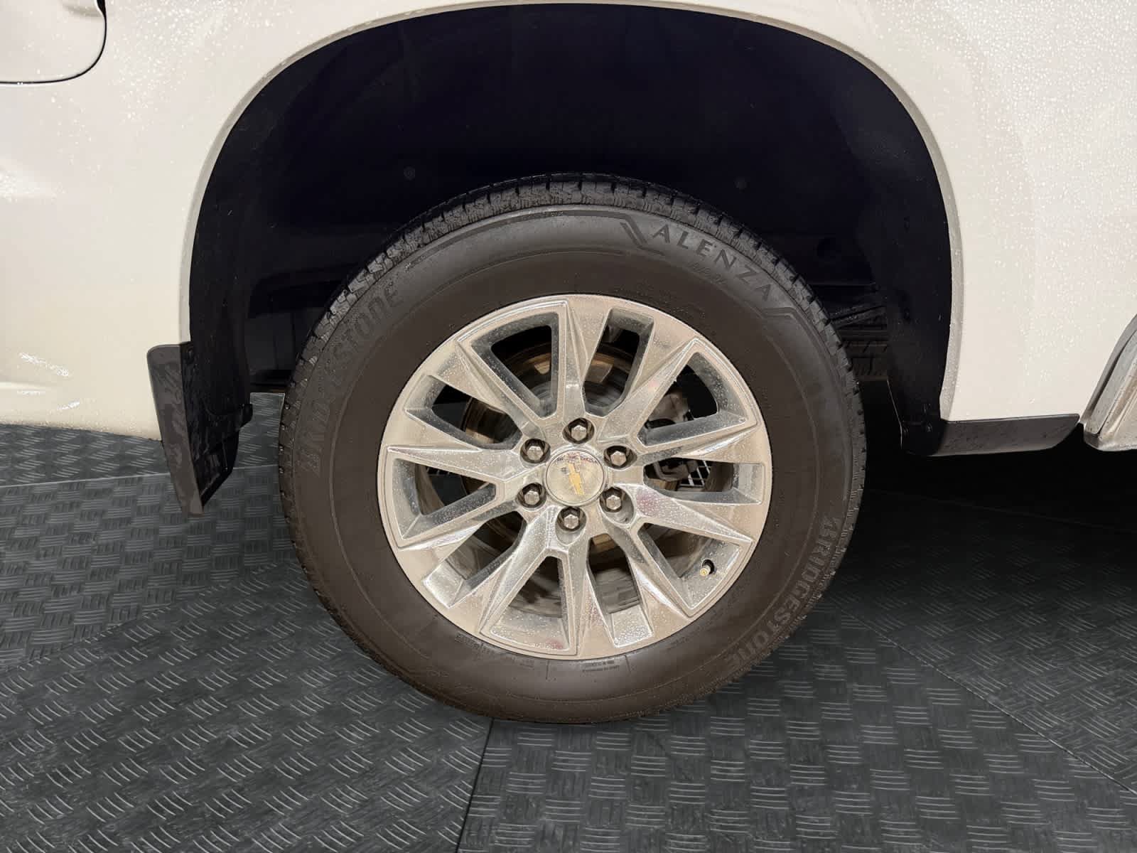 Used 2019 Chevrolet Silverado 1500 LTZ w/ LTZ Plus Package AWD/4WD image 15
