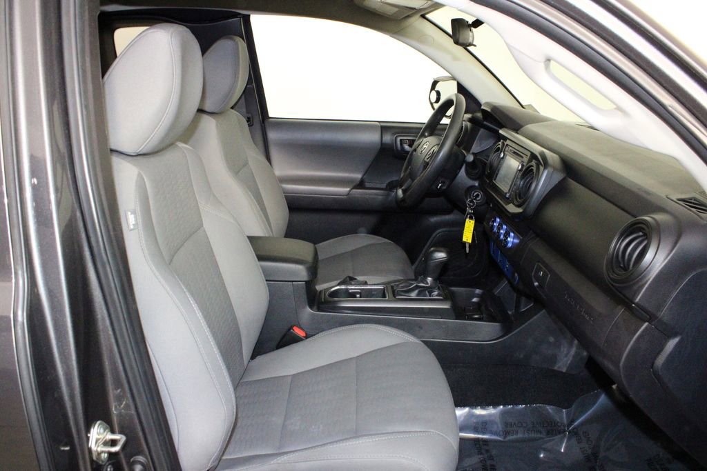 Used 2019 Toyota Tacoma SR5 image 11
