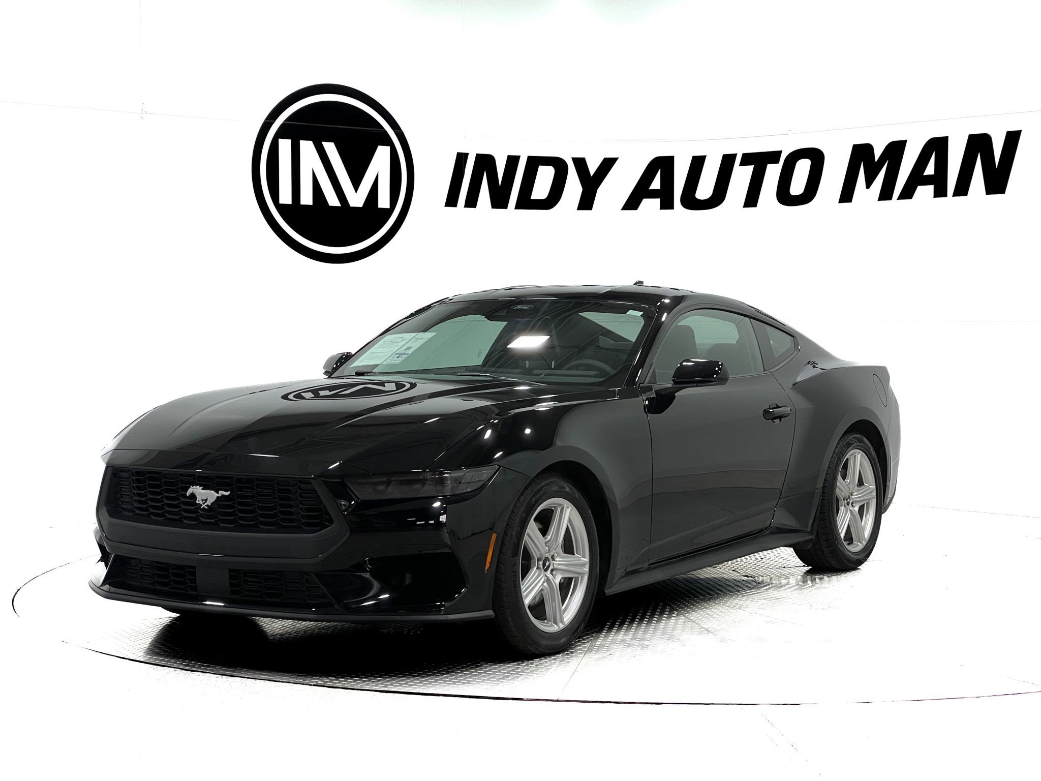 Used 2026 Ford Mustang Coupe image 8