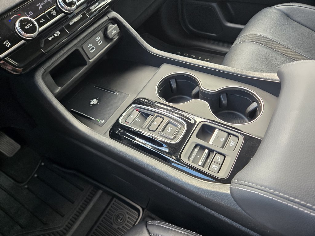 Certified 2025 Honda Pilot EX-L image 25