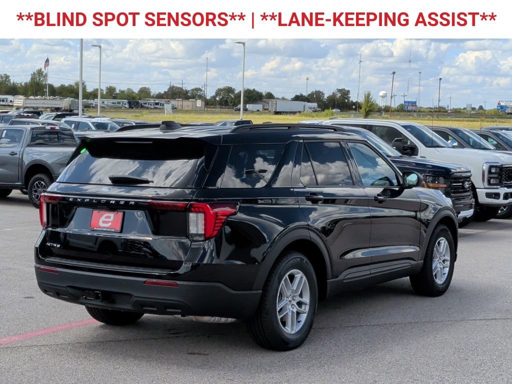 New 2027 Ford Explorer Active RWD image 8