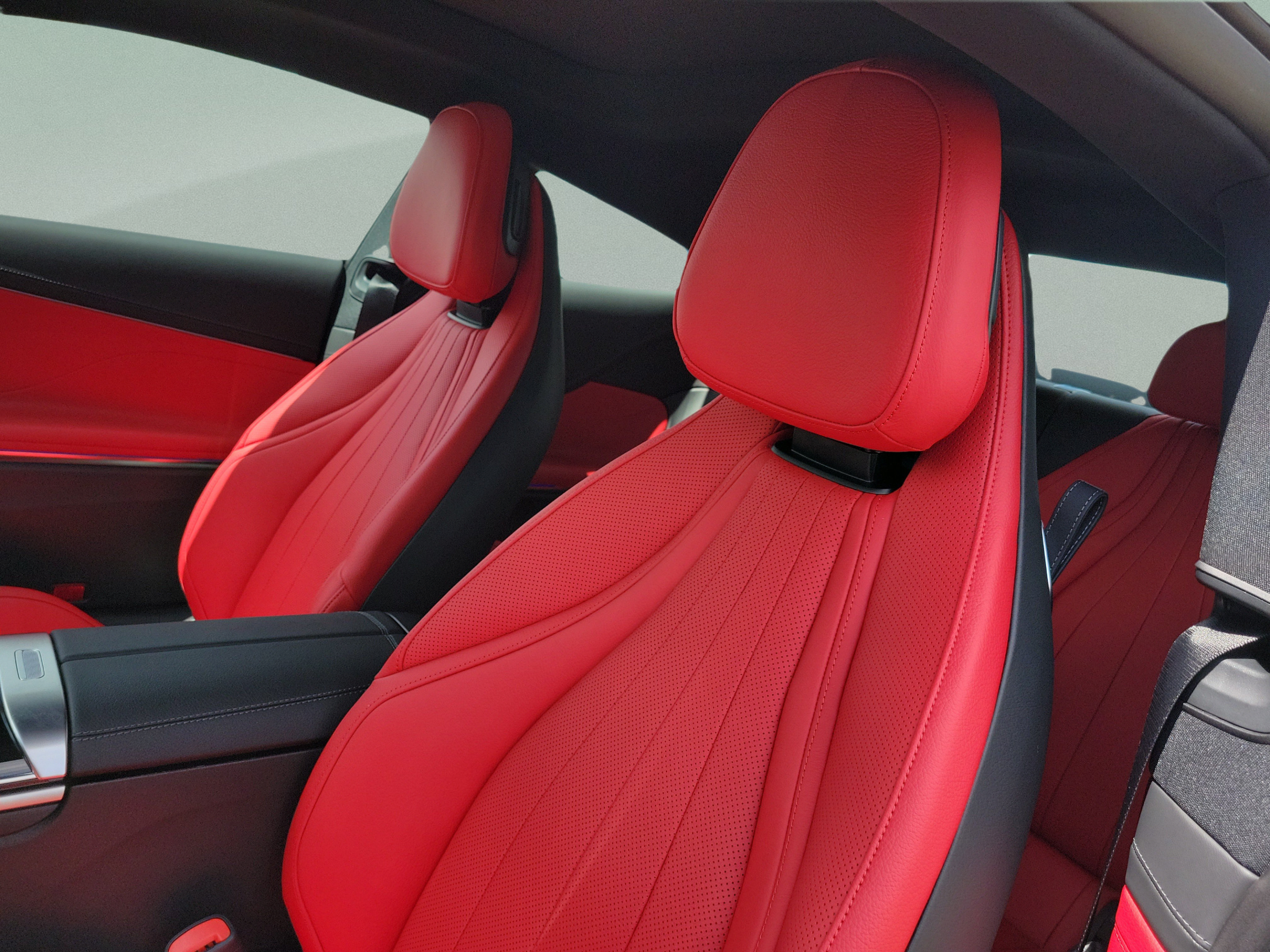 New 2026 Mercedes-Benz CLE 450 4MATIC Coupe image 11