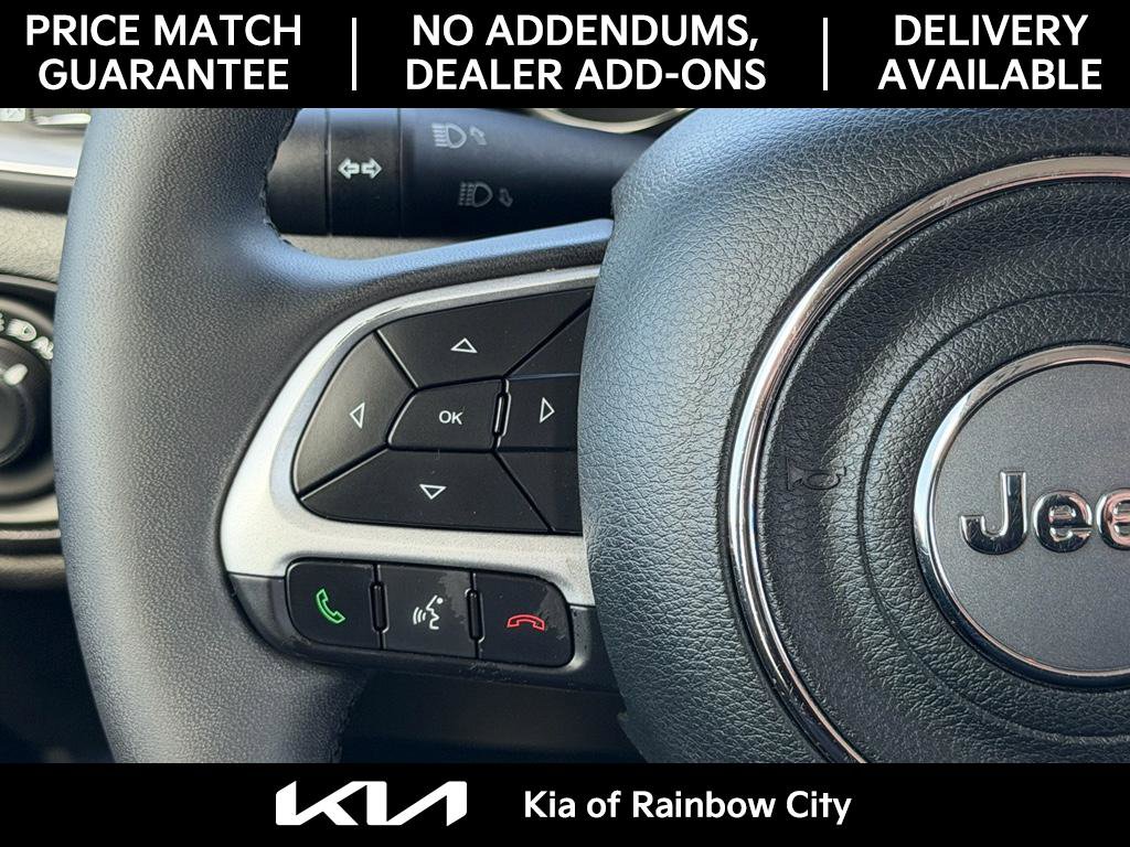 Used 2018 Jeep Renegade Latitude image 28