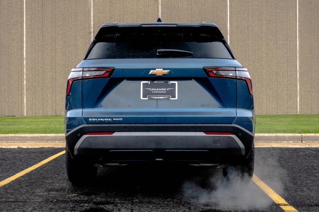 New 2026 Chevrolet Equinox LT AWD/4WD image 8