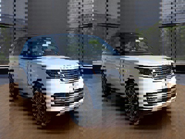 New 2026 Land Rover Range Rover SE image 10