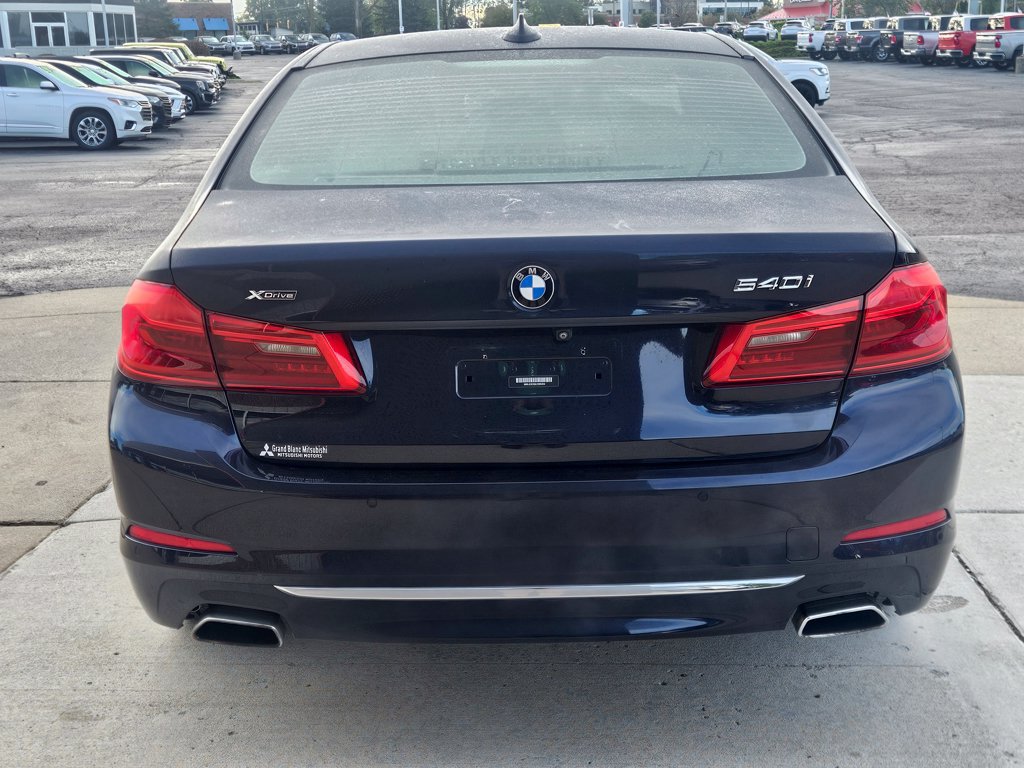 Used 2020 BMW 540i xDrive AWD/4WD image 16