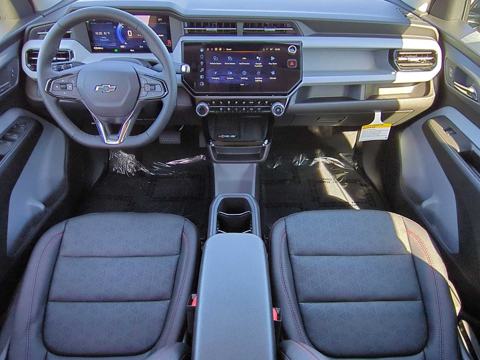 New 2027 Chevrolet Bolt RS w/ Technology Package FWD image 13