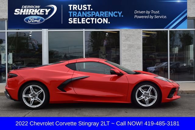 Used 2022 Chevrolet Corvette Stingray Preferred Cpe w/ 2LT RWD image 3