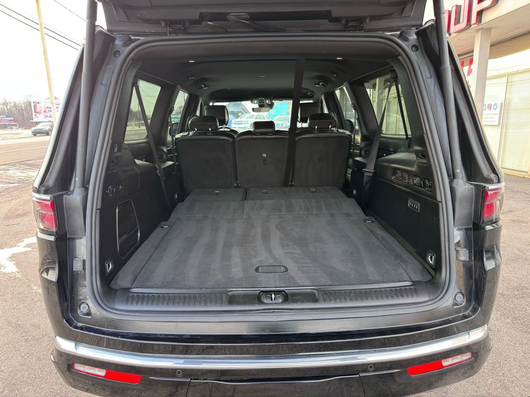 Used 2024 Jeep Wagoneer L Series II w/ Flexible Seating Group image 42