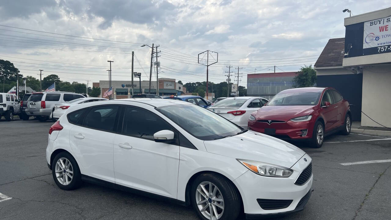 Used 2017 Ford Focus SE image 6