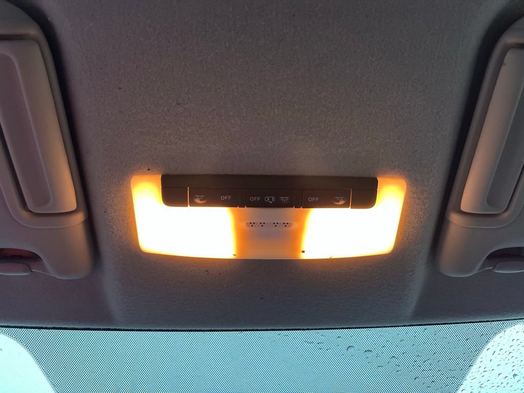 Used 2019 Nissan Kicks SV FWD image 29