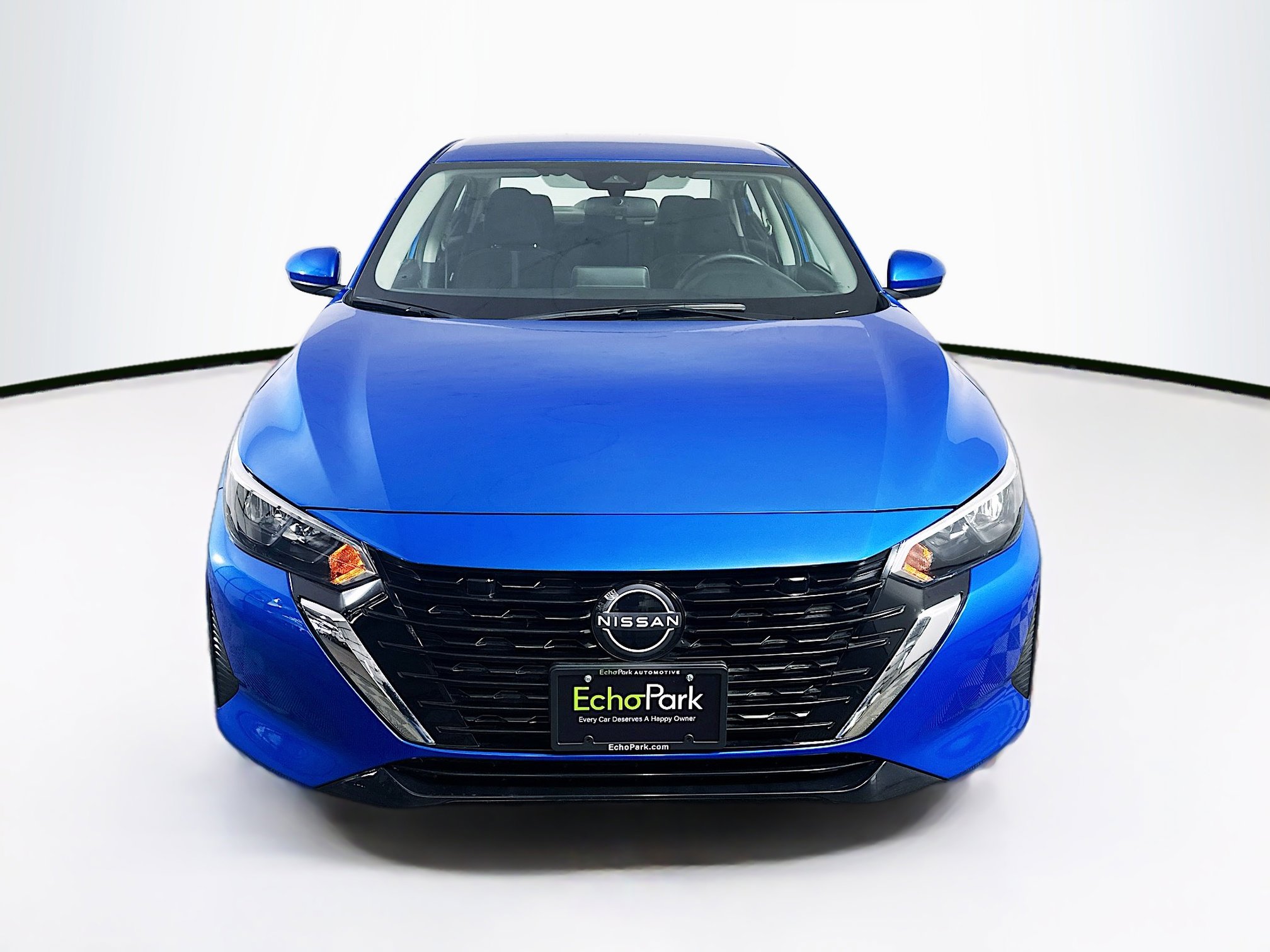 Used 2024 Nissan Sentra SV image 2