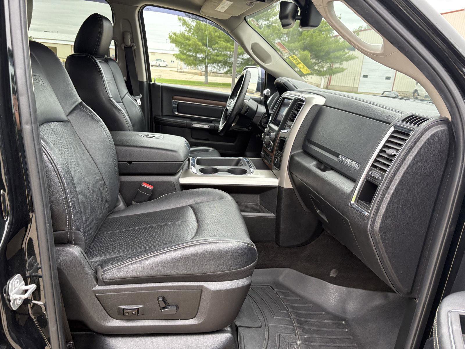 Used 2018 RAM 2500 Laramie w/ Off Road Package AWD/4WD image 19