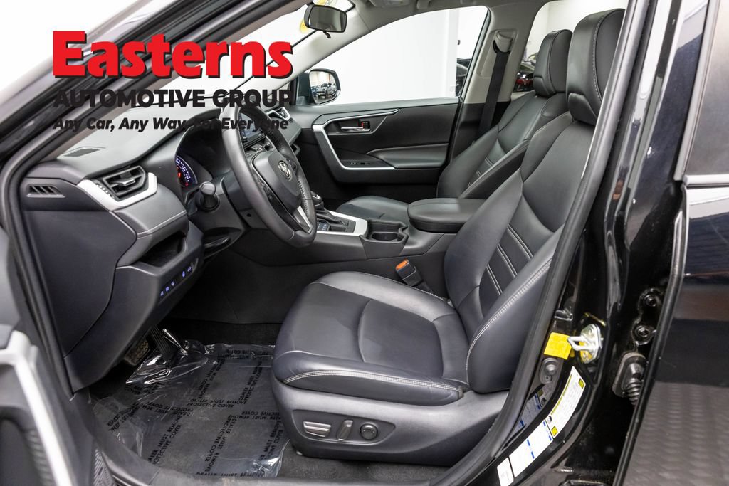 Used 2020 Toyota RAV4 XLE Premium AWD/4WD image 14