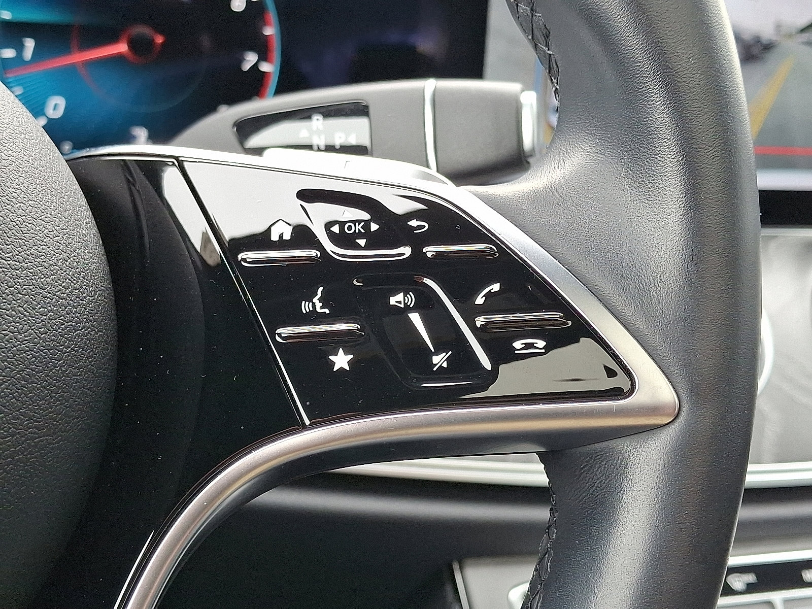 Certified 2021 Mercedes-Benz E 350 4MATIC Sedan image 24