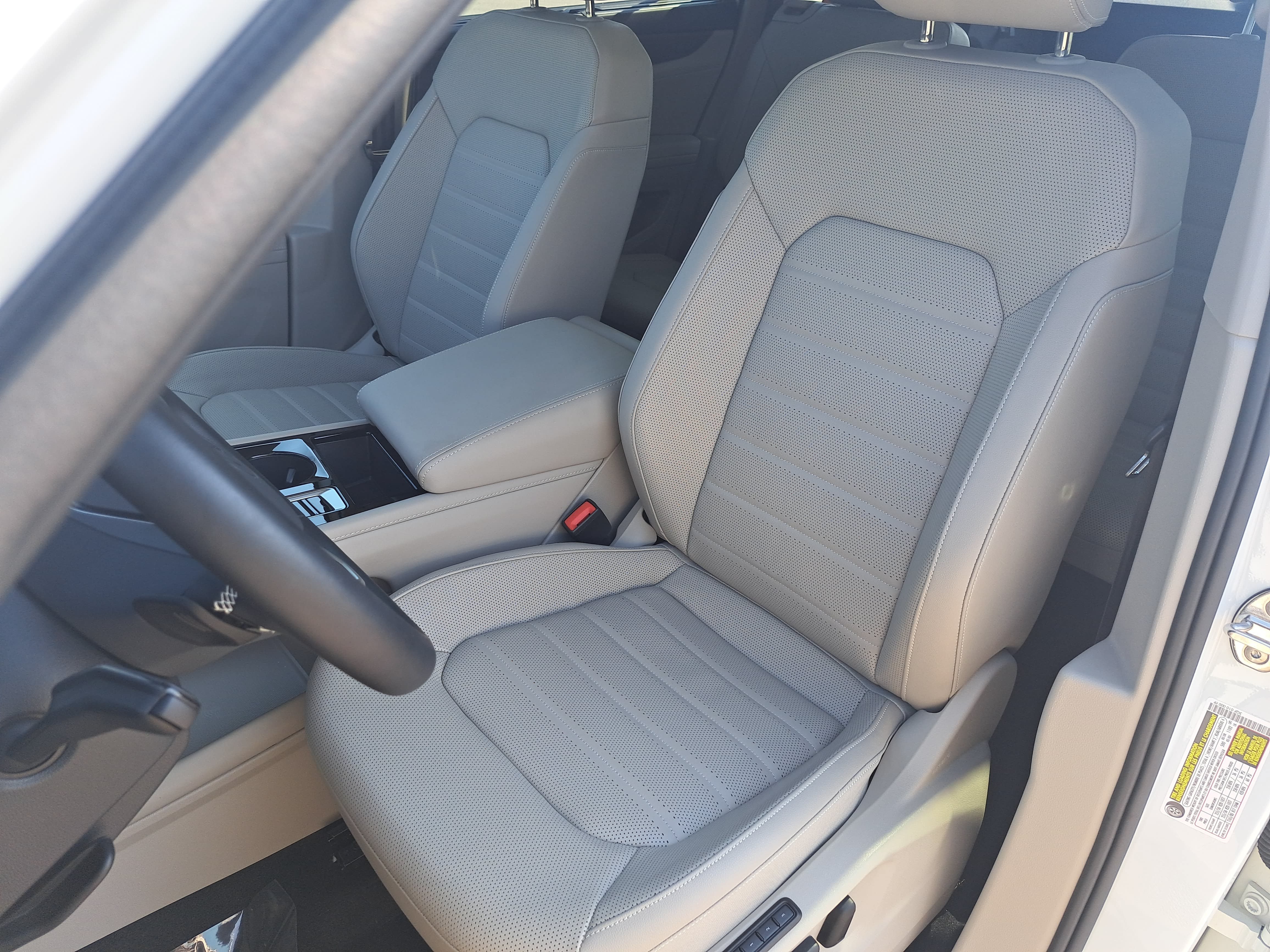 Certified 2026 Volkswagen Atlas SEL AWD/4WD image 17