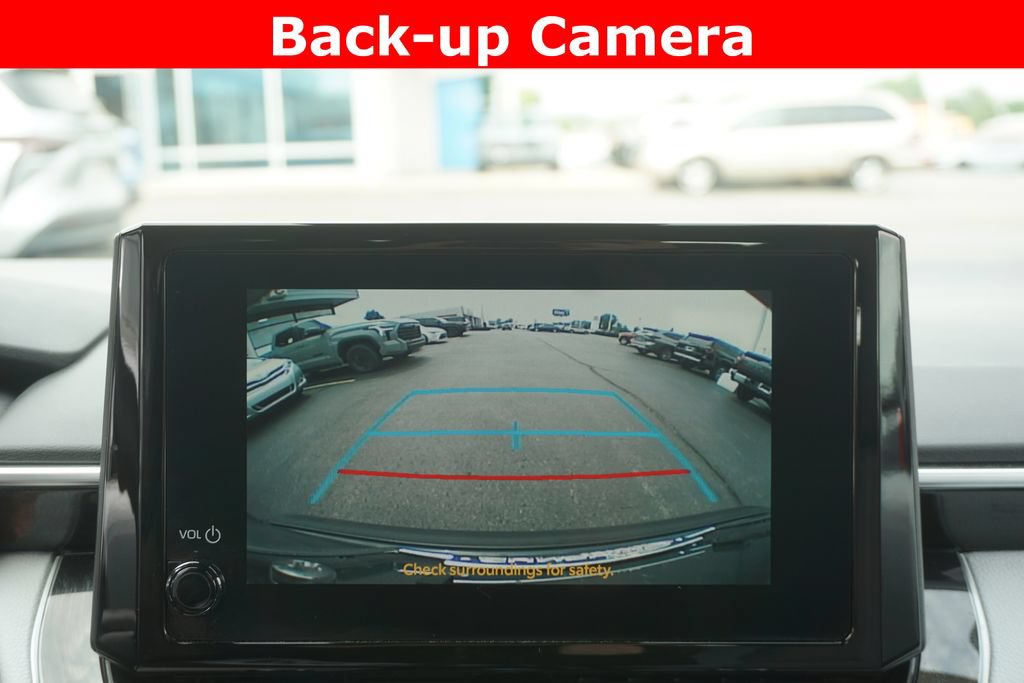 Used 2023 Toyota Corolla SE FWD image 7